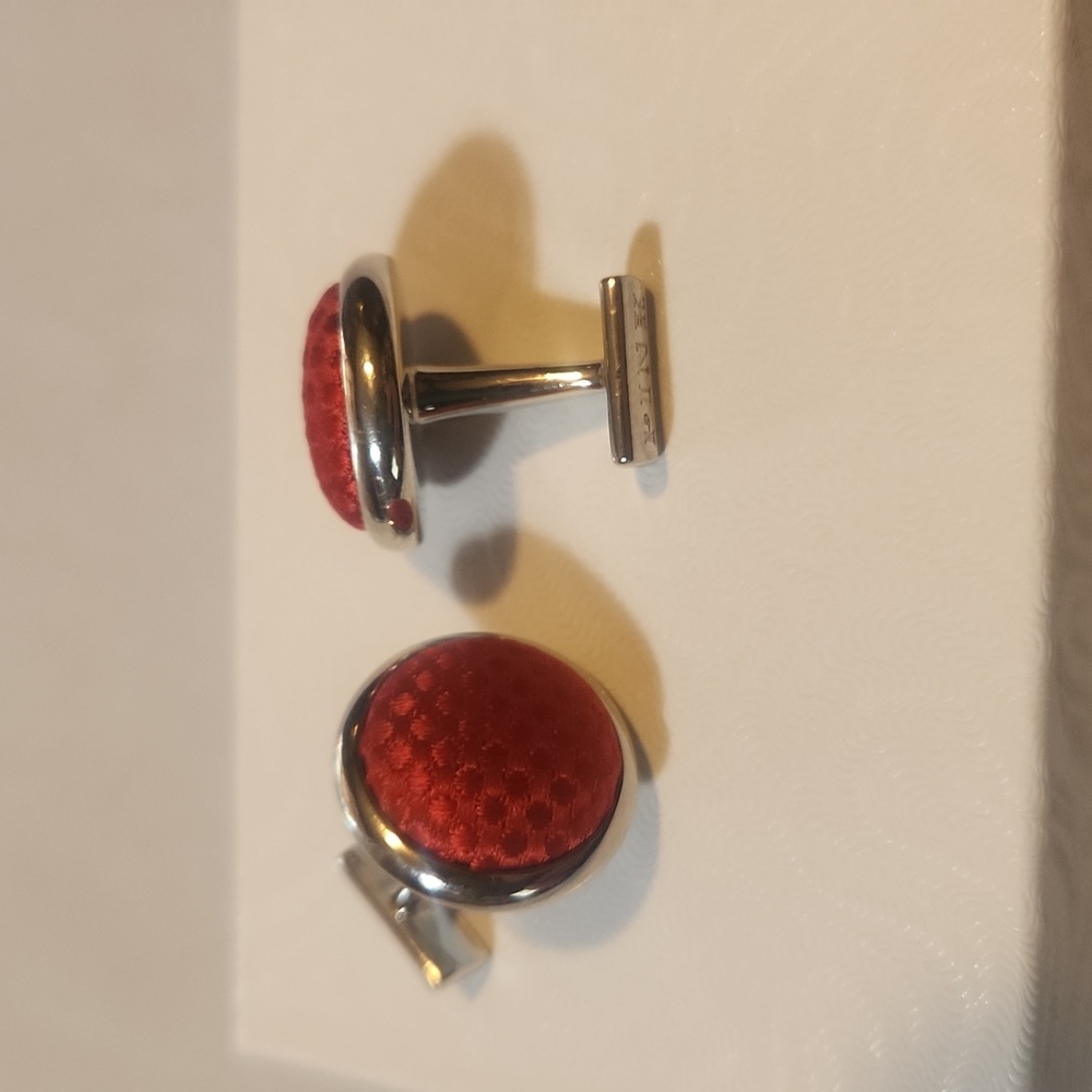 Red Cufflinks by Pink - Picture 3 of 4